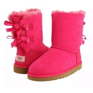 ugg bailey bow big kid size 6